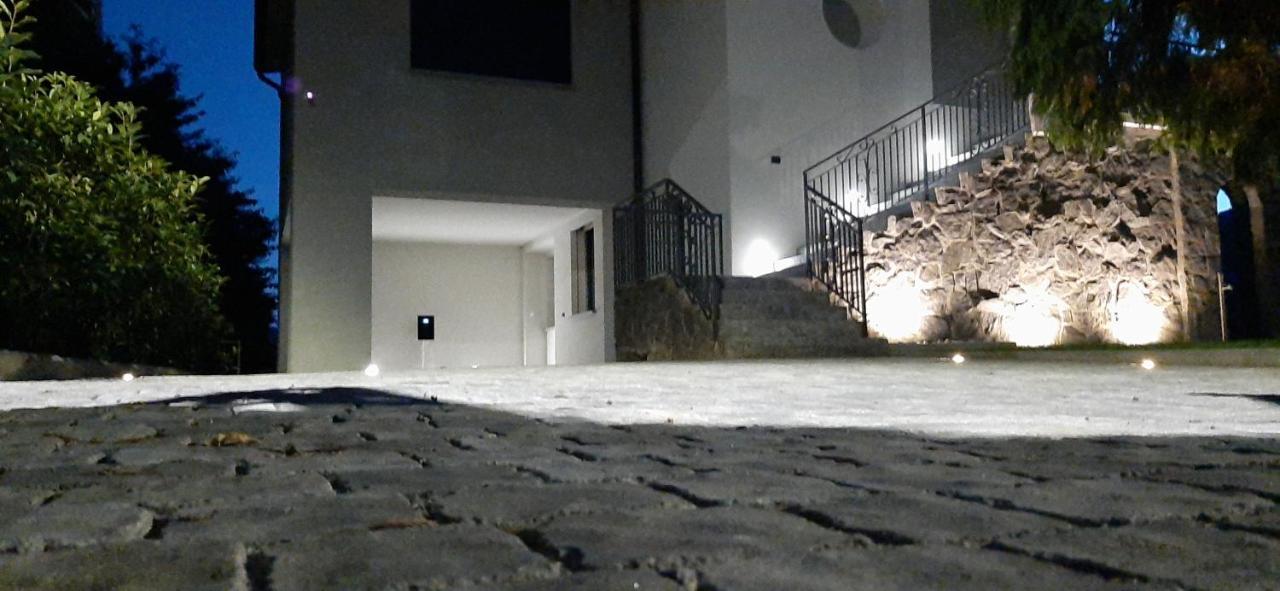 Villa Mari Dervio Luaran gambar